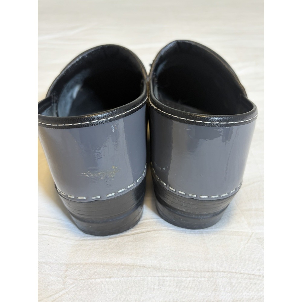 Sanita Koi Professional Gray Patent Leather Clogs Nursing Shoes~Sz 39 EU~US 8.5M - Picture 12 of 14